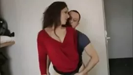 Belle Latina rasée a ...