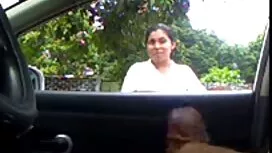 Fille devient excité ...