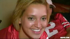 Blonde mature qui ai ...