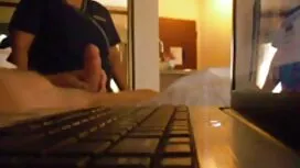 Gros seins n'interfè ...